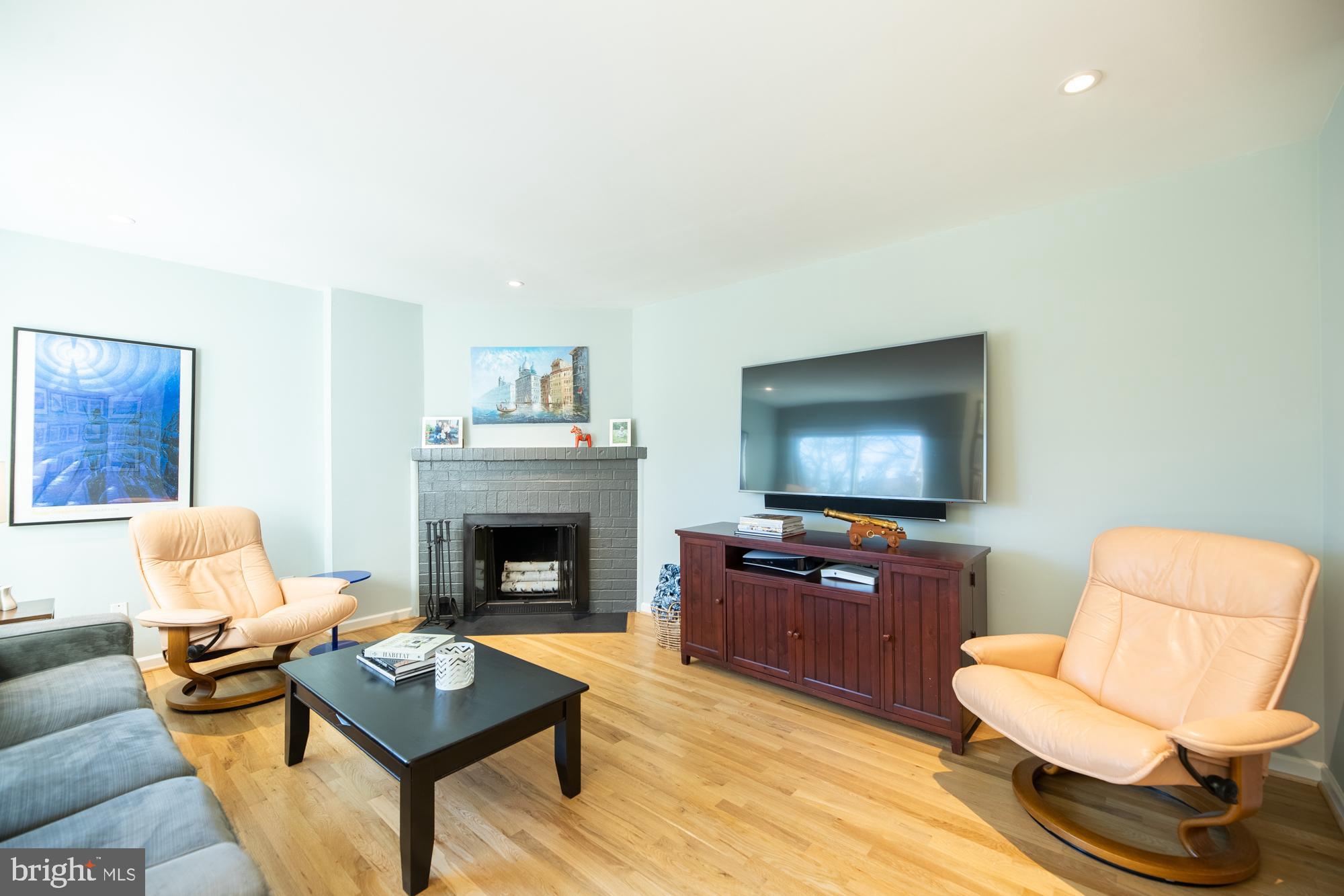 HUNT CLUB - Residential