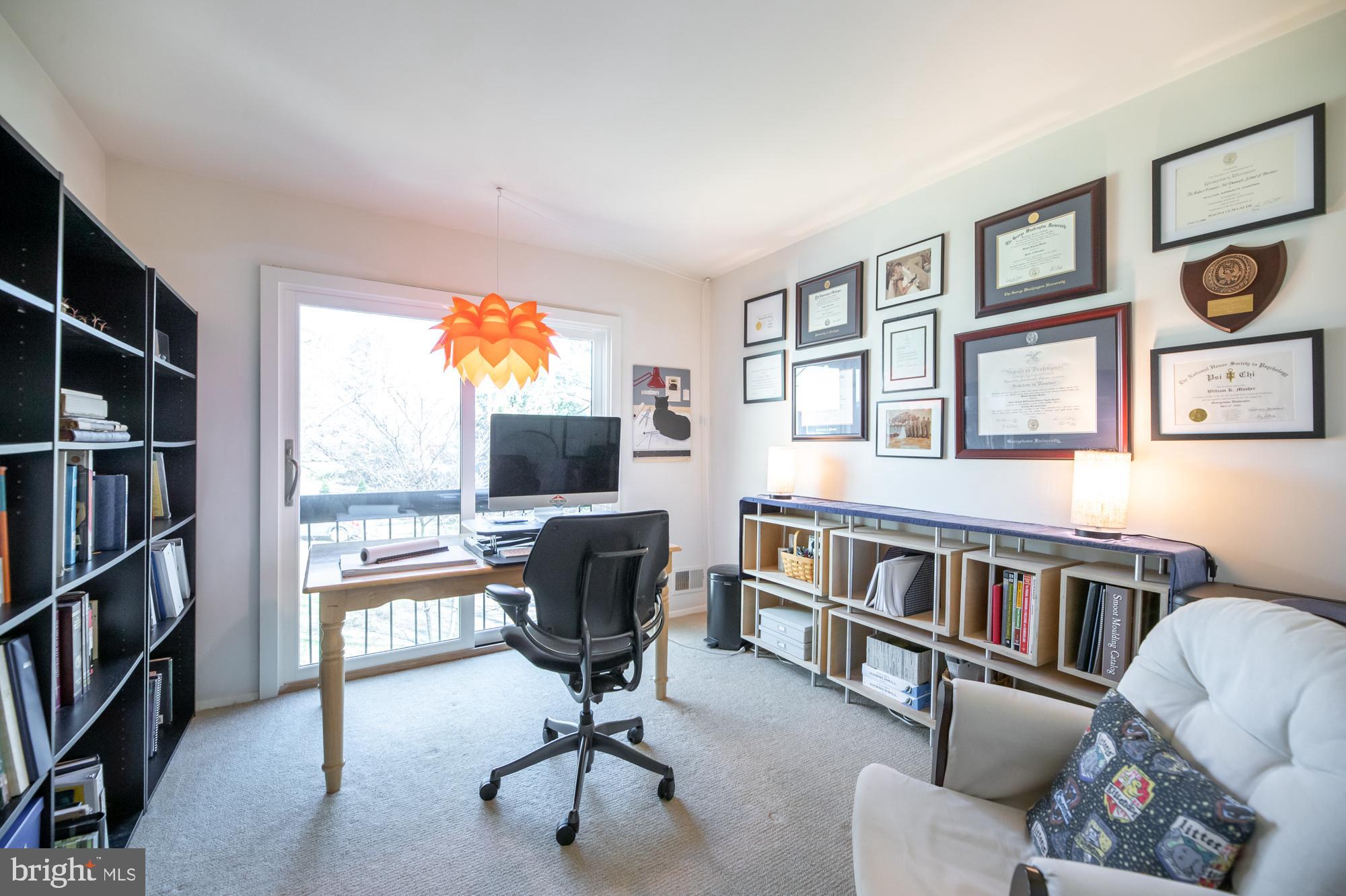 HUNT CLUB - Residential