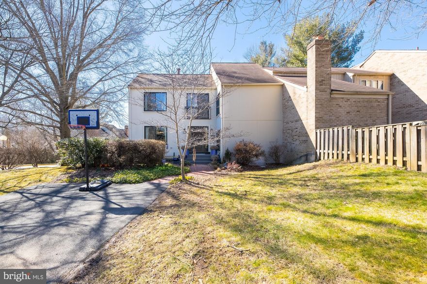 Spacious end unit town home in a quiet sought after Hunt Club neighborhood next to Lake Fairfax Park!  Extremely well maintained over the years: fully renovated kitchen 2019 (new  stainless steel appliances, cabinets, countertop),  aluminum clad windows 2017, renovated main level bathroom 2020, too many things to list, please see update/upgrade  list attached.  Formal and separate living and dining rooms with  hardwood floors. Step-down family room with  fireplace off the kitchen. Sliding glass doors leading to a large deck. 4 good size bedrooms upstairs. Walk out basement with spacious rec room.  Driveway for 2 cars and off-street parking. Enjoy and easy commute to Tysons Corner, Arlington, DC or Loudoun via nearby Route 7 and the Dulles Access Road.  * Offers due Monday March 8th, 5pm. Sellers will review  offers on Tuesday and will make decision on Wednesday .