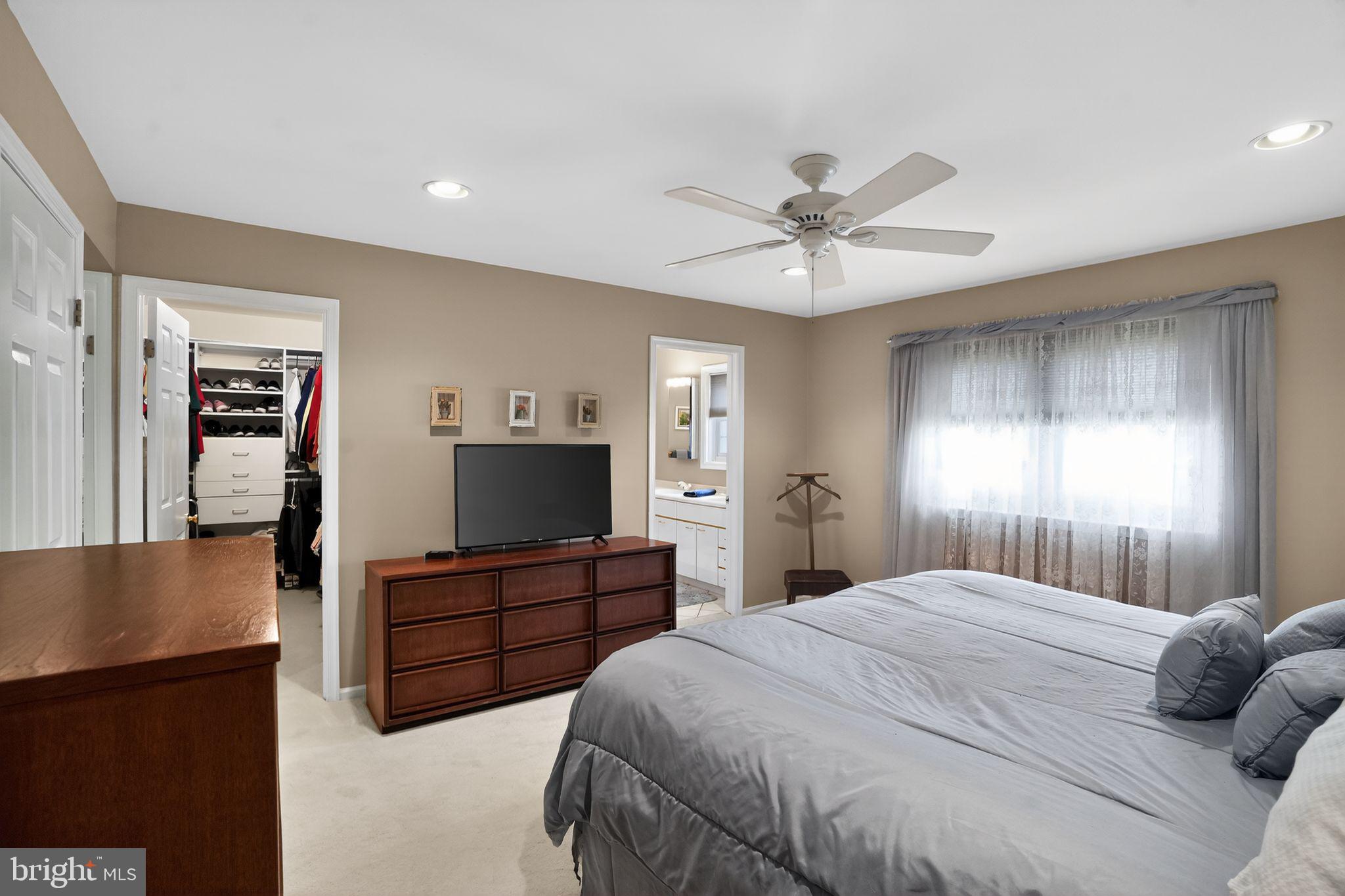 DUBLIN MDWS - Residential