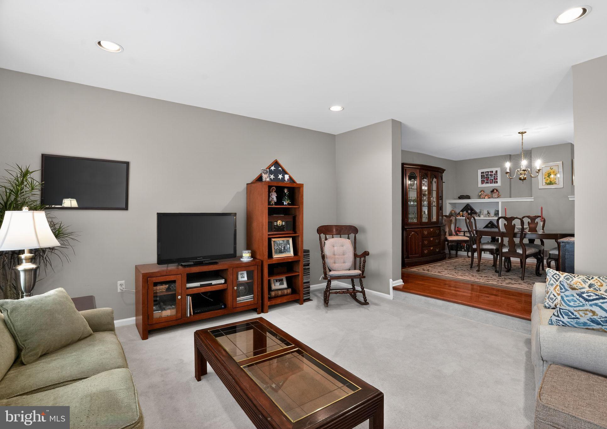 DUBLIN MDWS - Residential