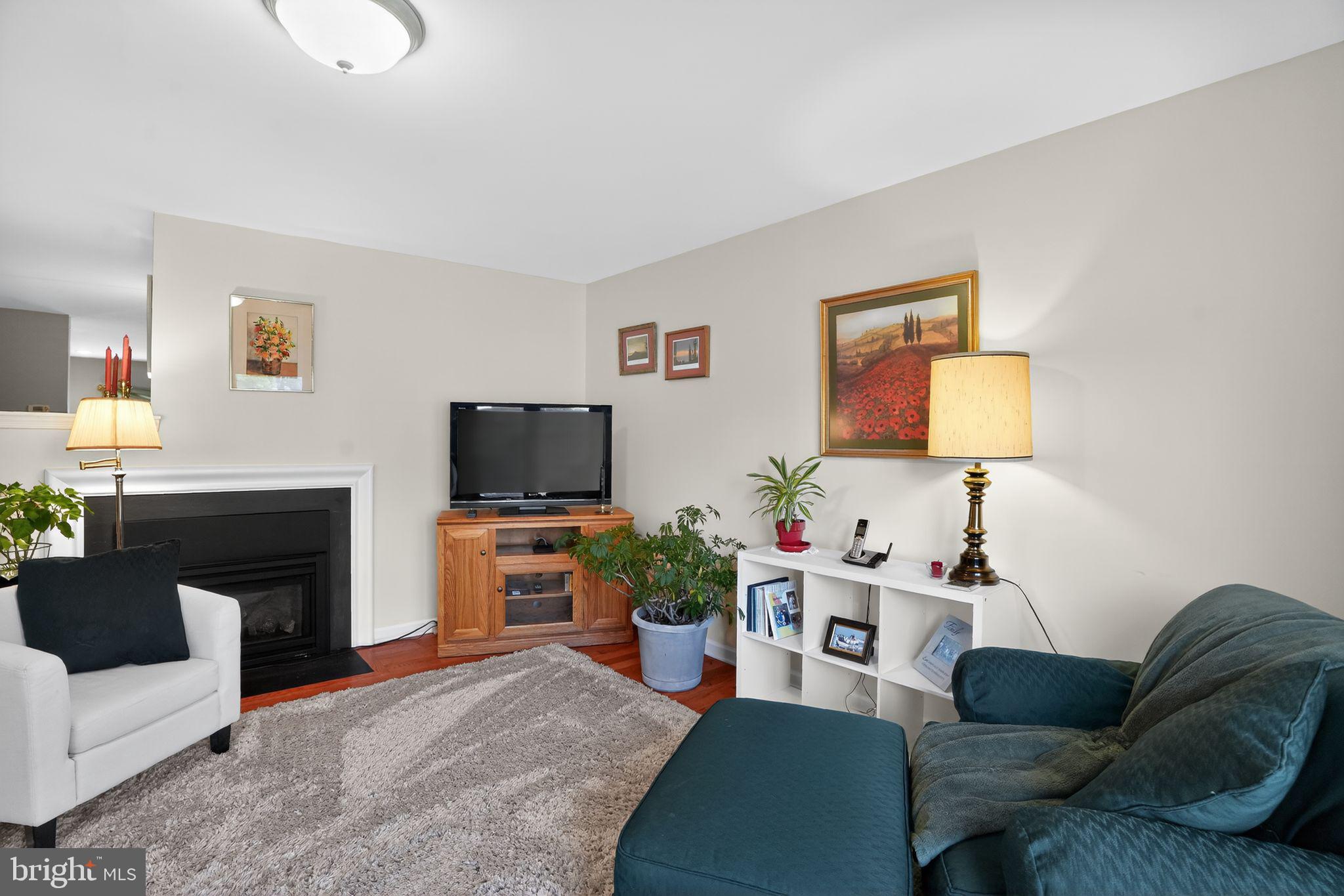 DUBLIN MDWS - Residential