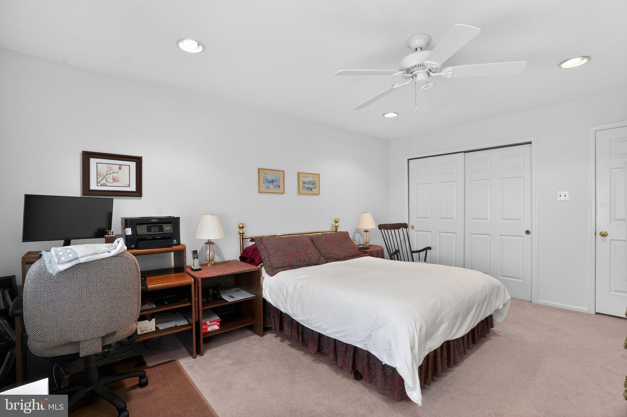 DUBLIN MDWS - Residential