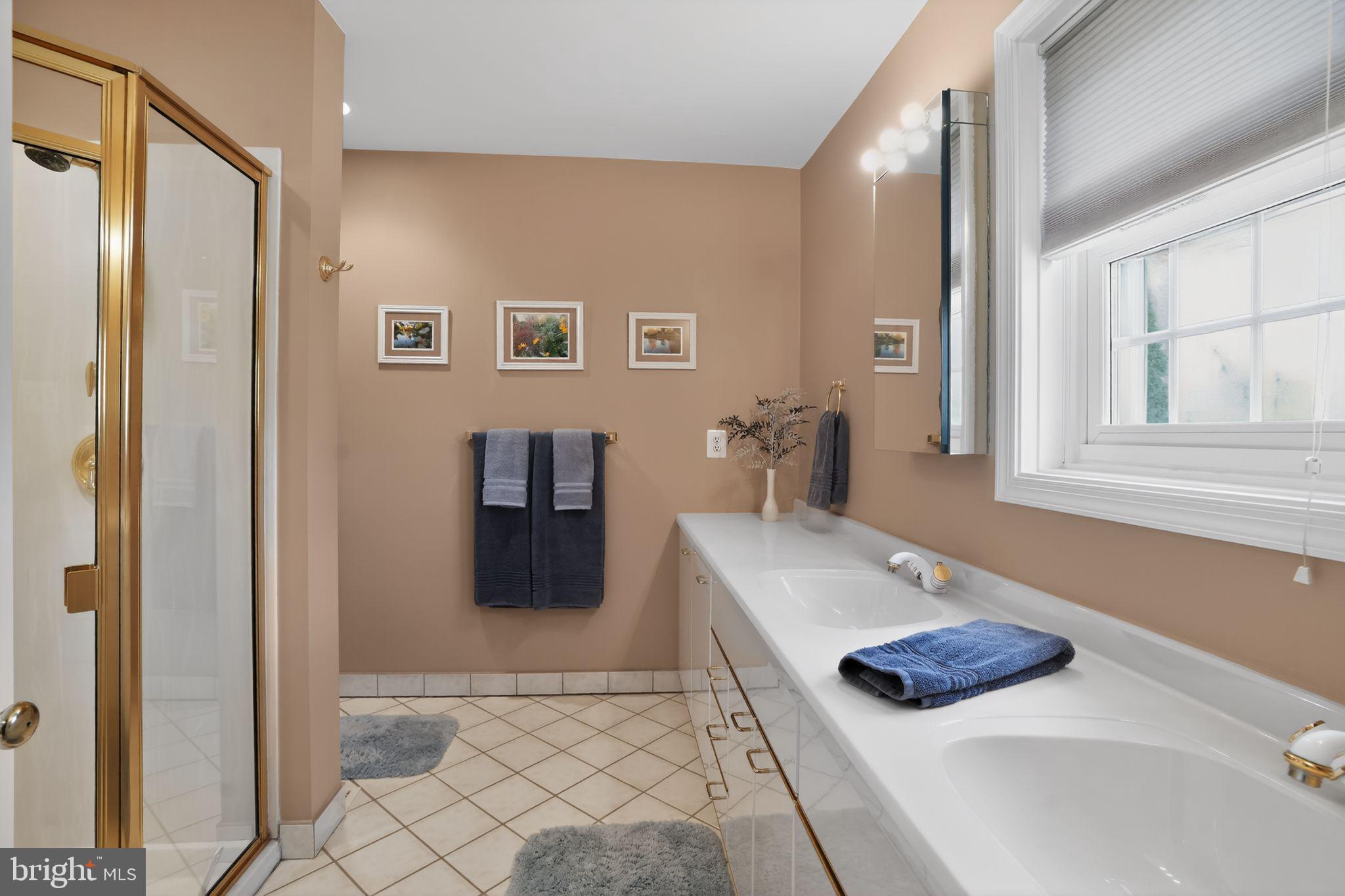 DUBLIN MDWS - Residential