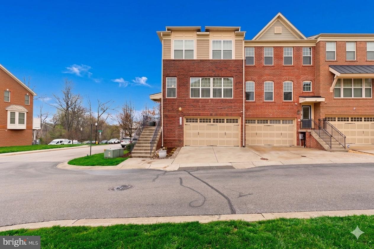 POINTE AT ARUNDEL PRESERVES - Residential