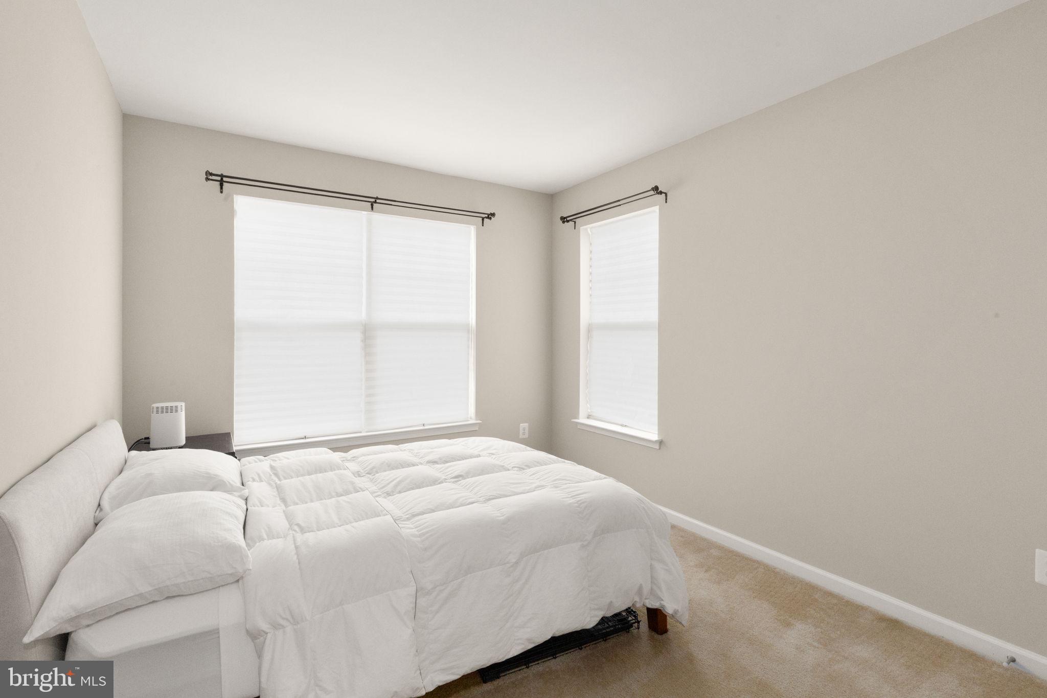 POINTE AT ARUNDEL PRESERVES - Residential