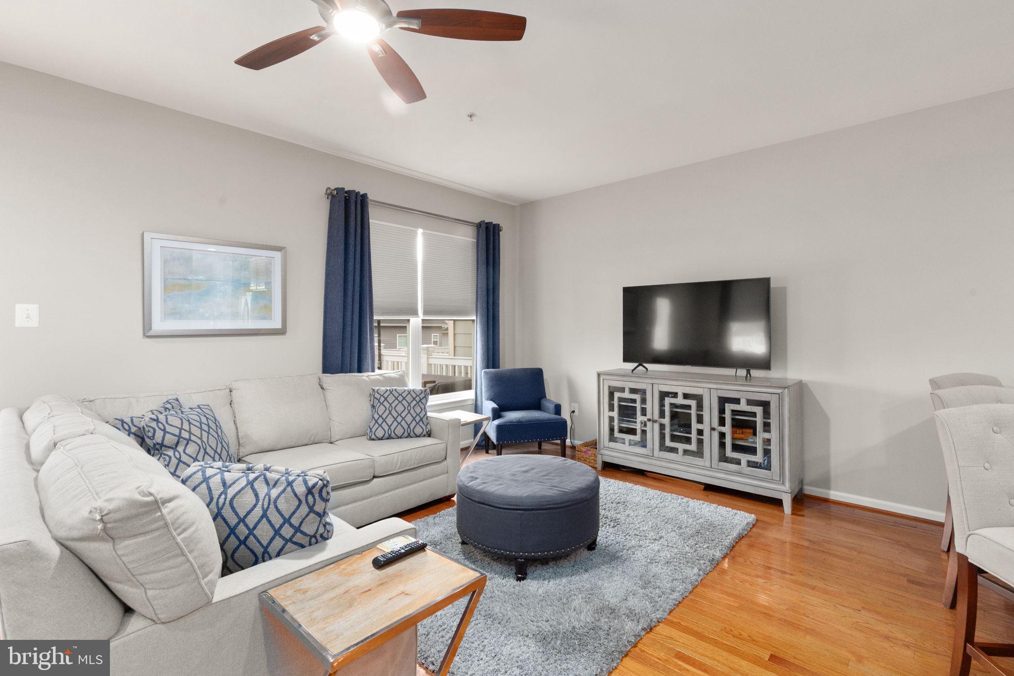 POINTE AT ARUNDEL PRESERVES - Residential