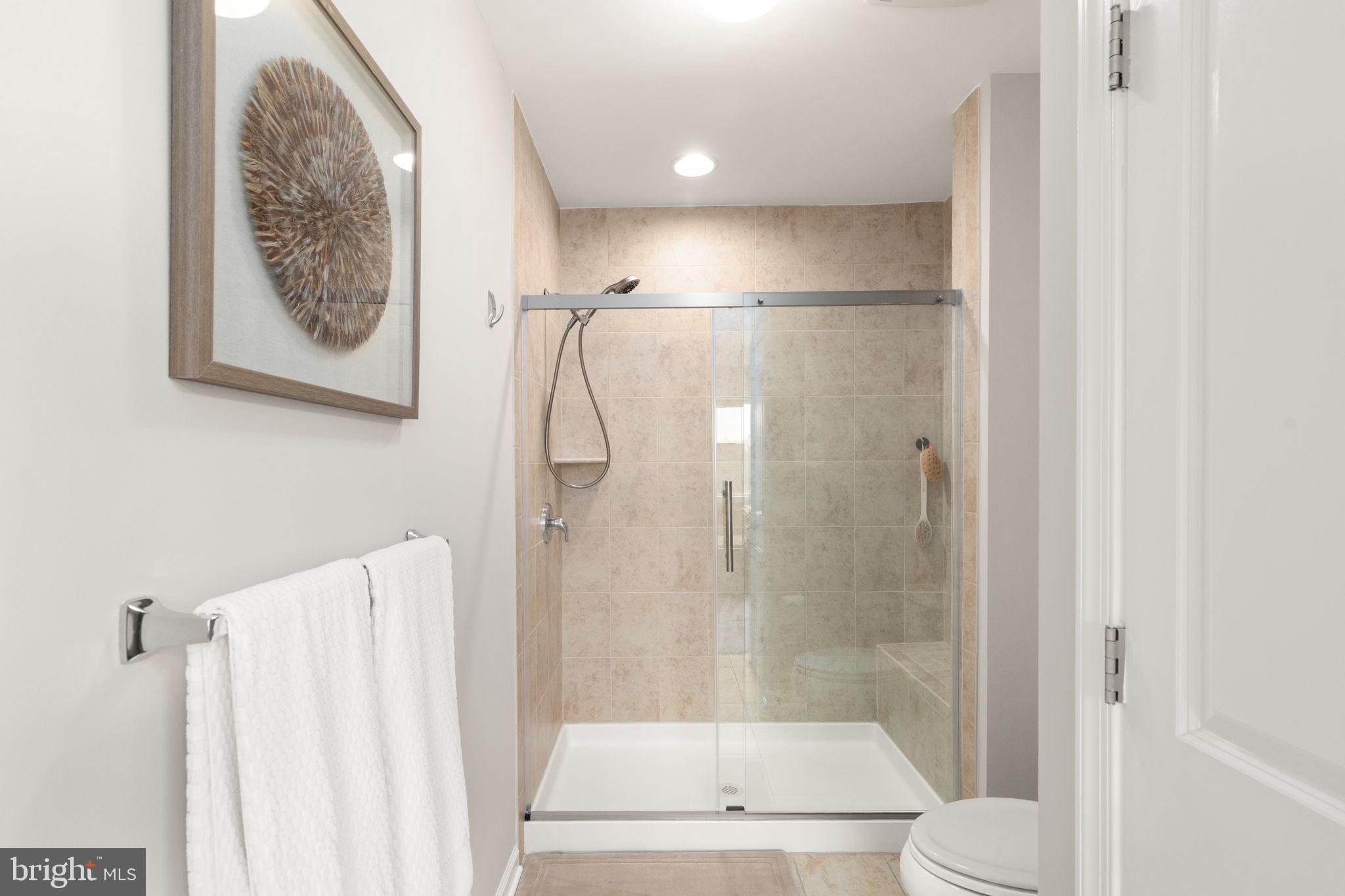 POINTE AT ARUNDEL PRESERVES - Residential