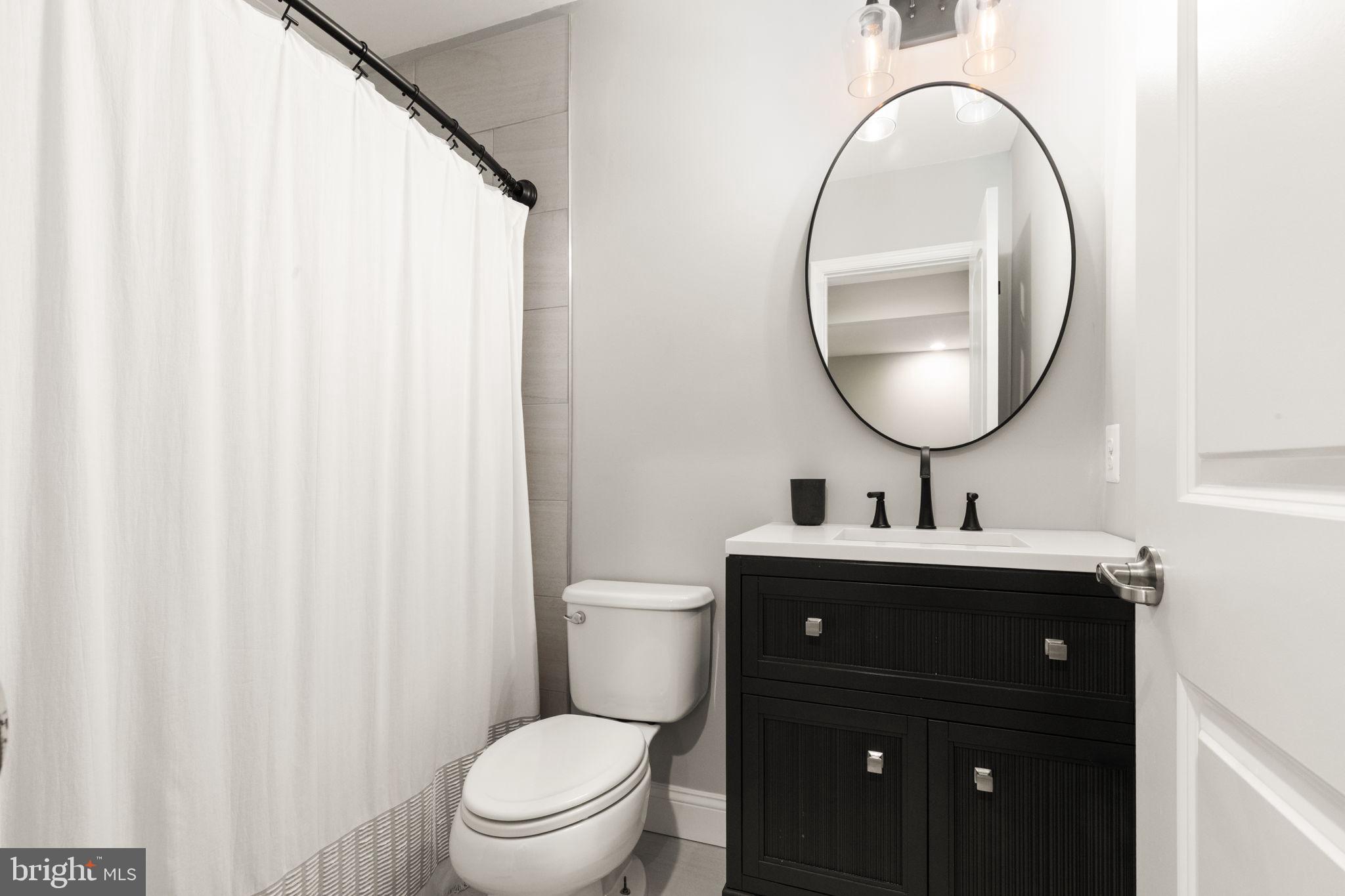 POINTE AT ARUNDEL PRESERVES - Residential