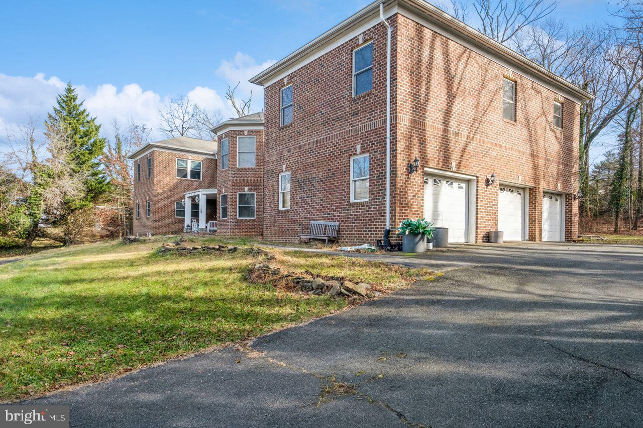 STATE HILL - Residential