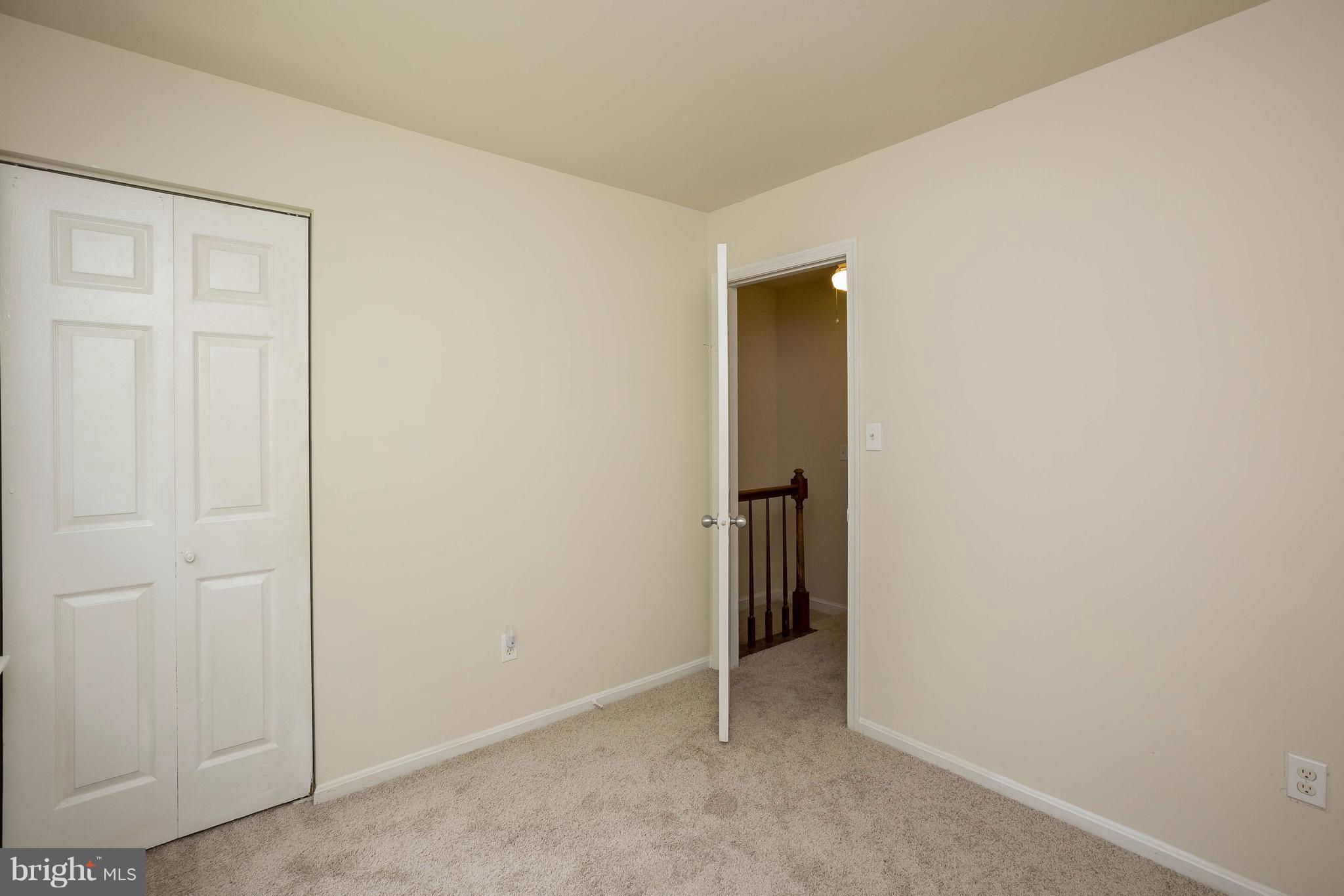 WHISKEY BOTTOM - Residential