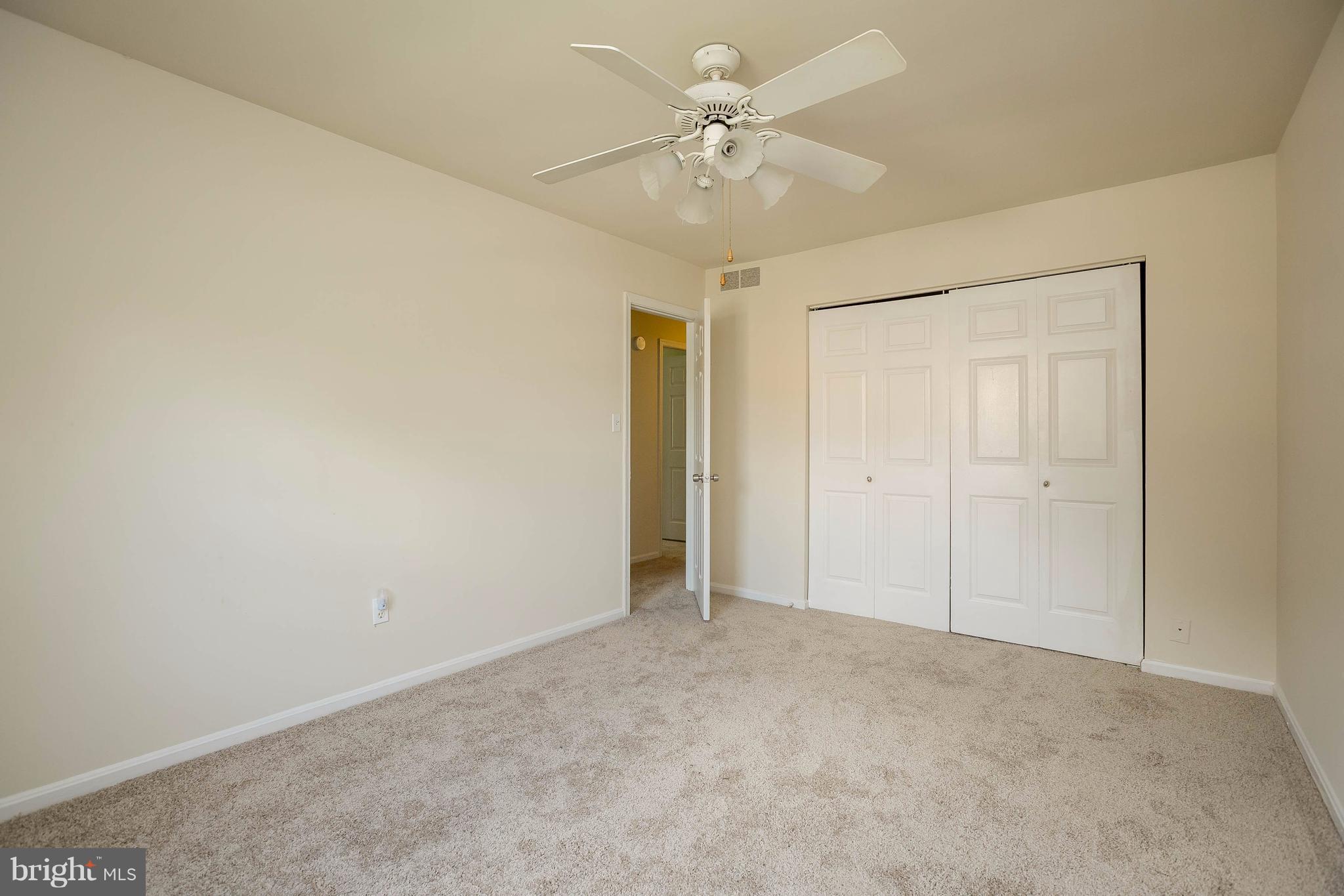 WHISKEY BOTTOM - Residential