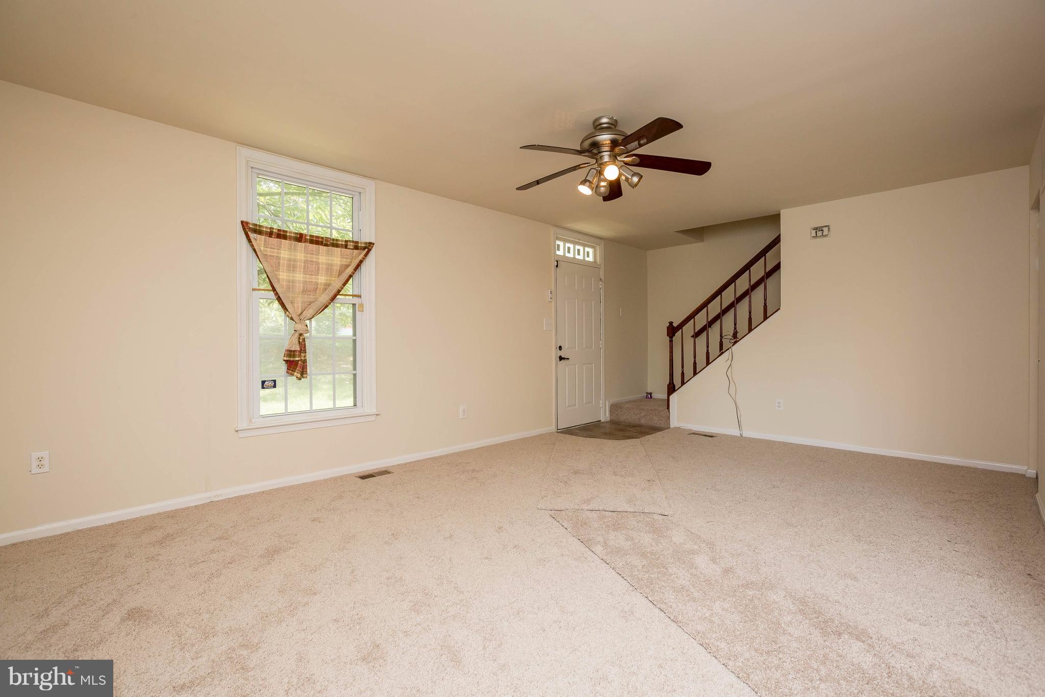 WHISKEY BOTTOM - Residential