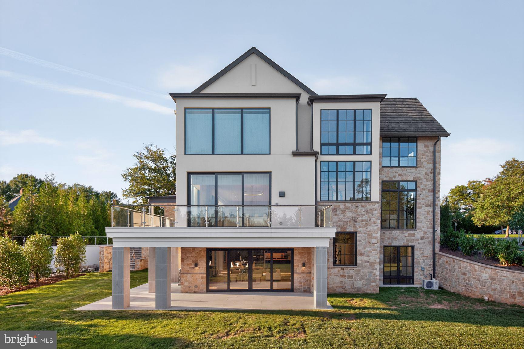1306 BALLANTRAE COURT