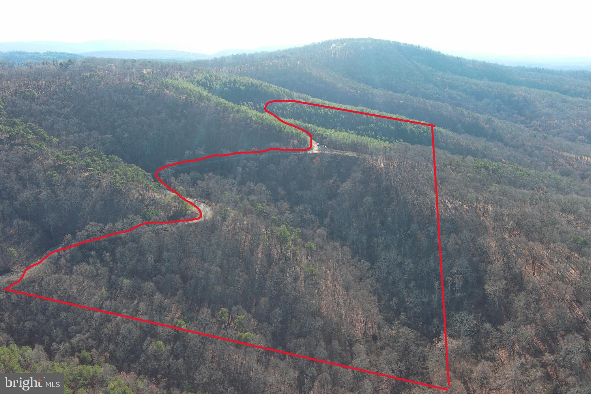 BLUFFS ON THE POTOMAC - Land