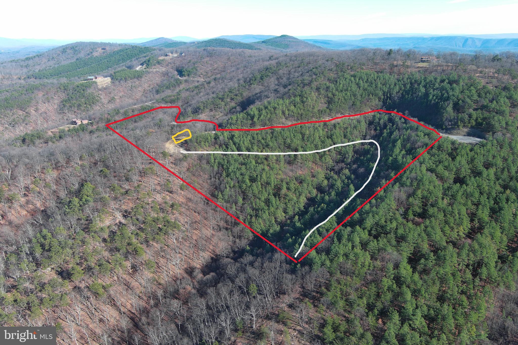 BLUFFS ON THE POTOMAC - Land