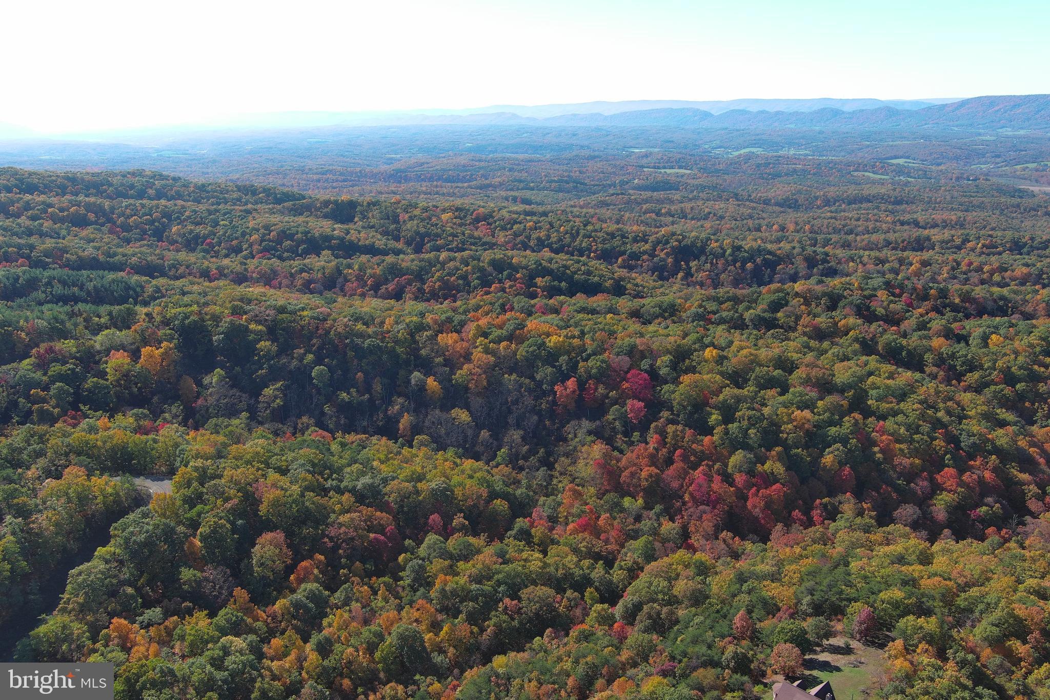 BLUFFS ON THE POTOMAC - Land