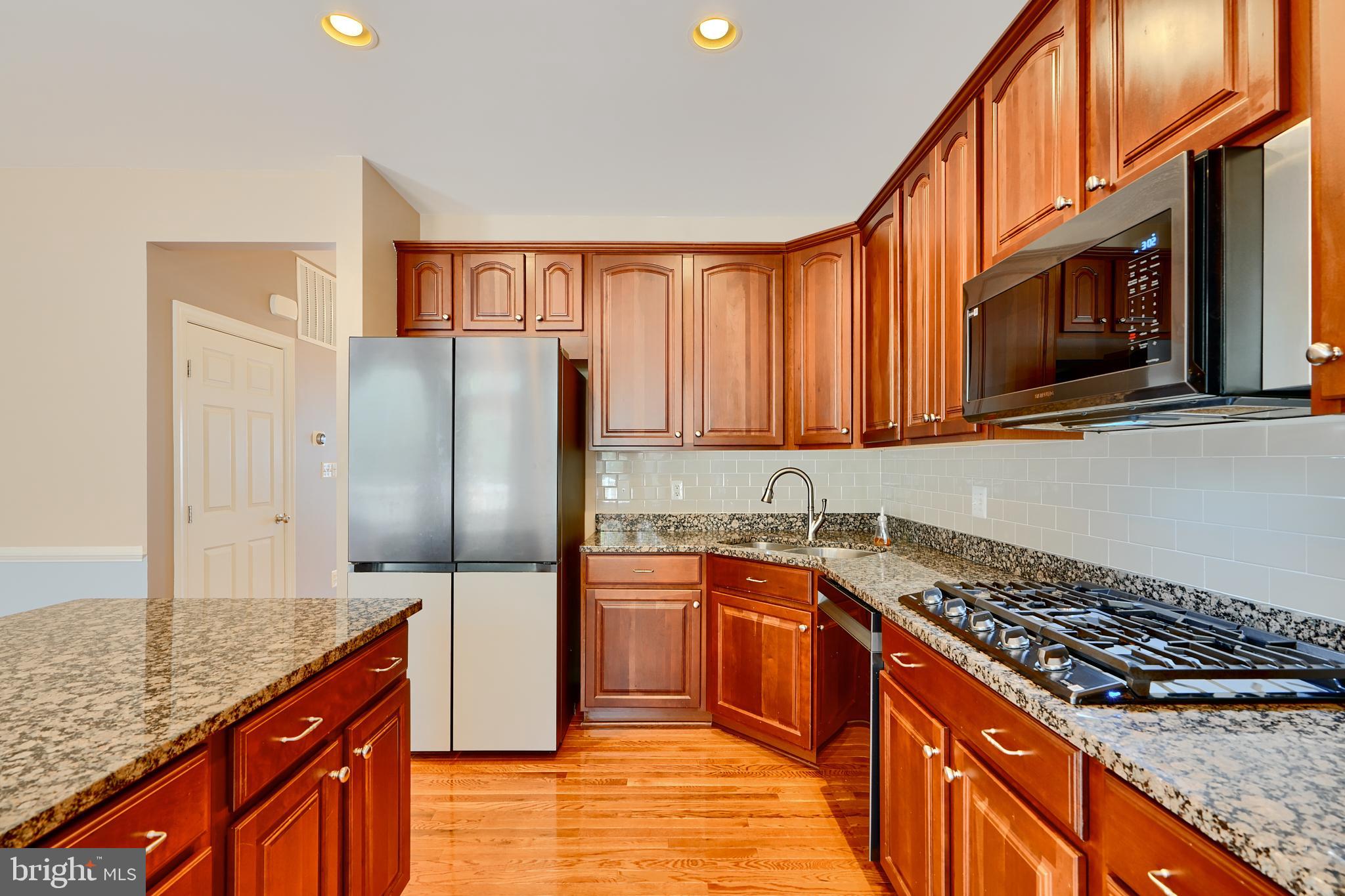 VILLAGES OF DORCHESTER - Residential