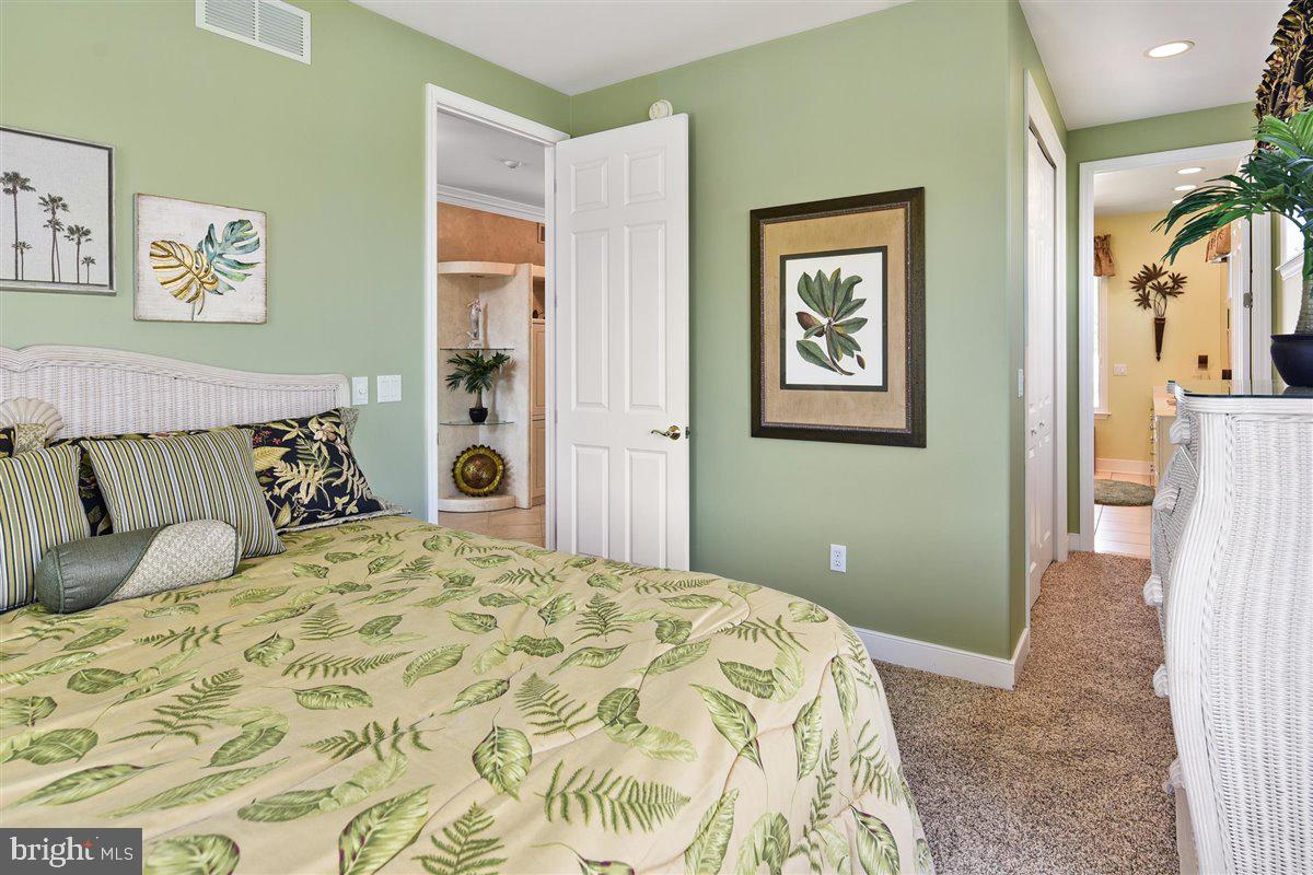 HERON HARBOUR - Residential