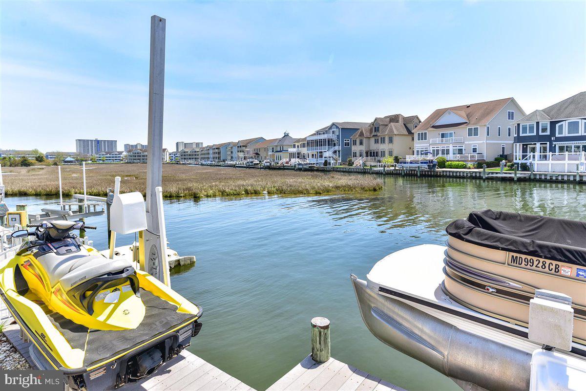 HERON HARBOUR - Residential