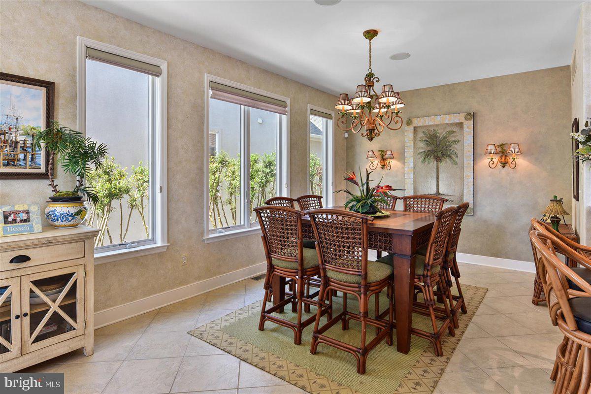 HERON HARBOUR - Residential