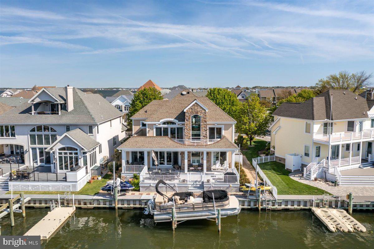 HERON HARBOUR - Residential