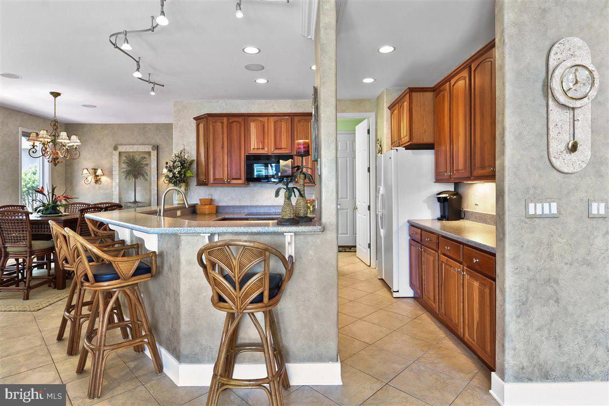 HERON HARBOUR - Residential