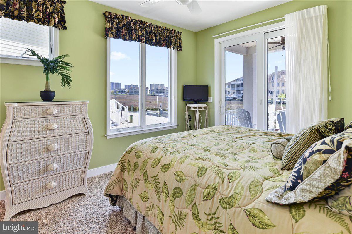 HERON HARBOUR - Residential