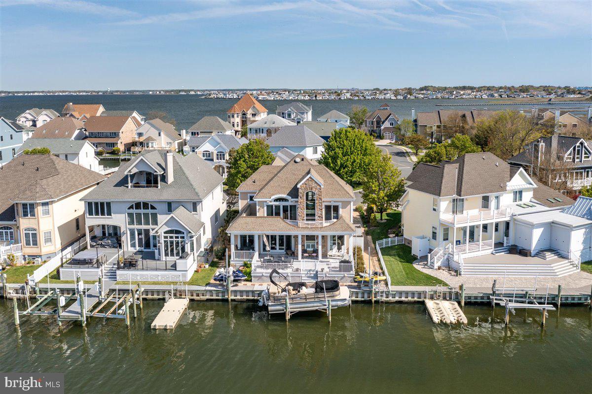 HERON HARBOUR - Residential