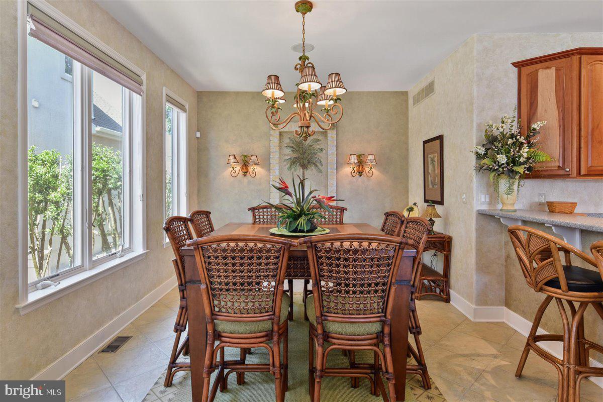 HERON HARBOUR - Residential