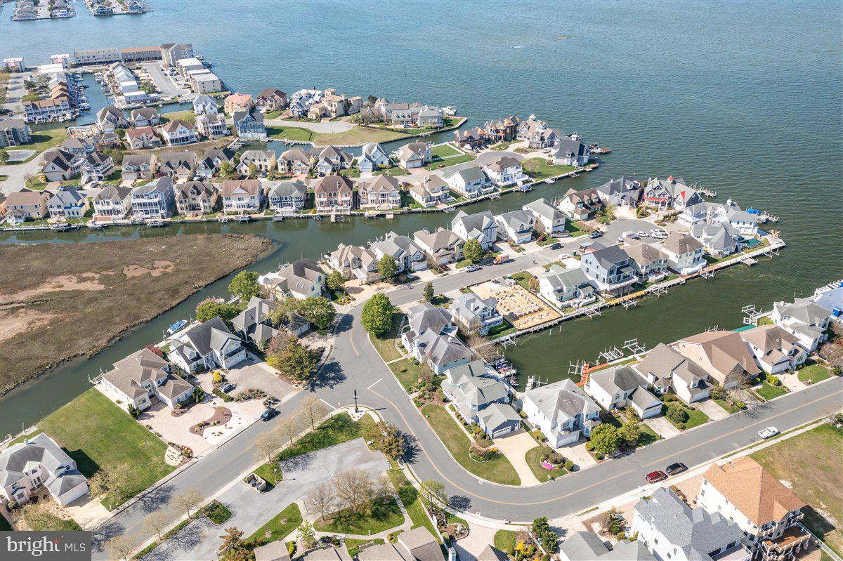 HERON HARBOUR - Residential