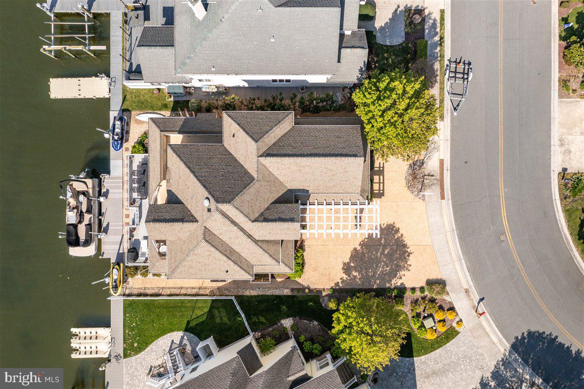 HERON HARBOUR - Residential