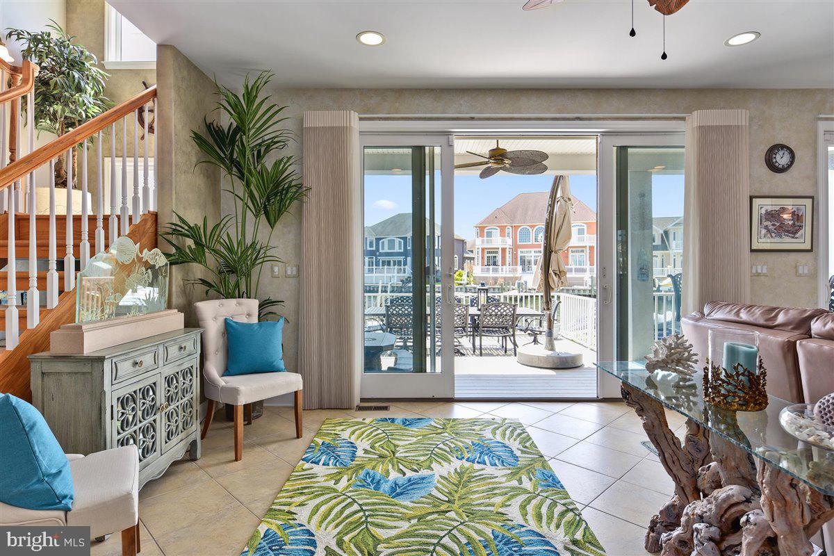 HERON HARBOUR - Residential