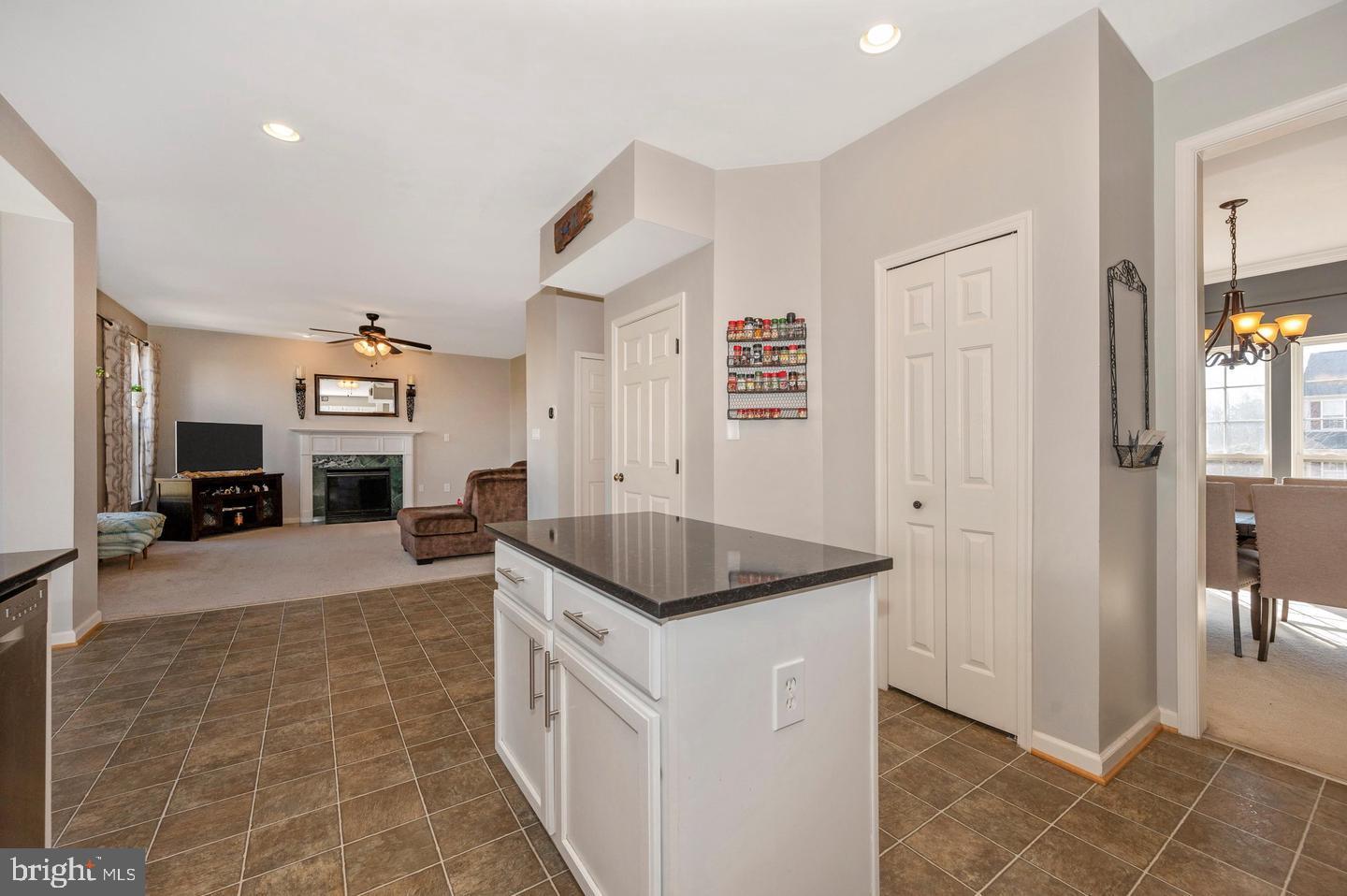 BROOKFIELD - Residential Lease