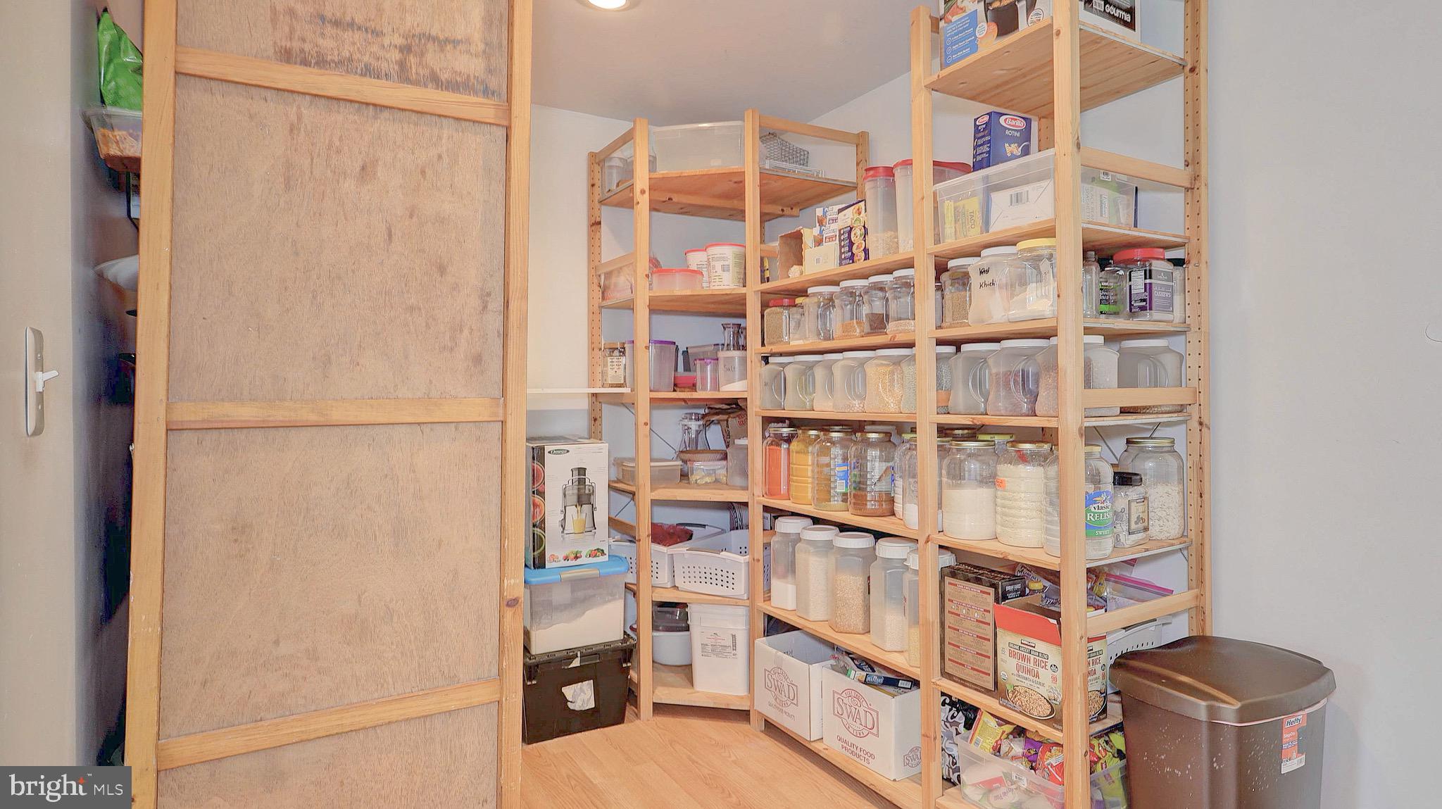 POHICK ESTATES - Residential