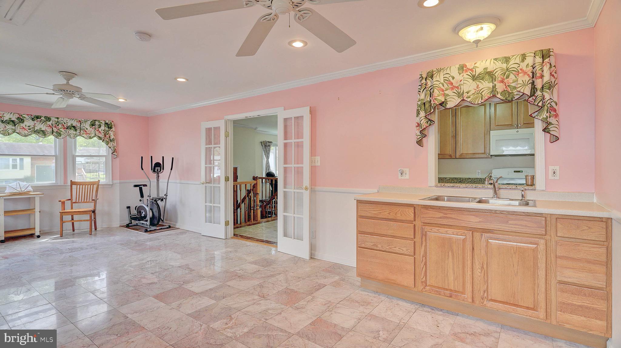 POHICK ESTATES - Residential