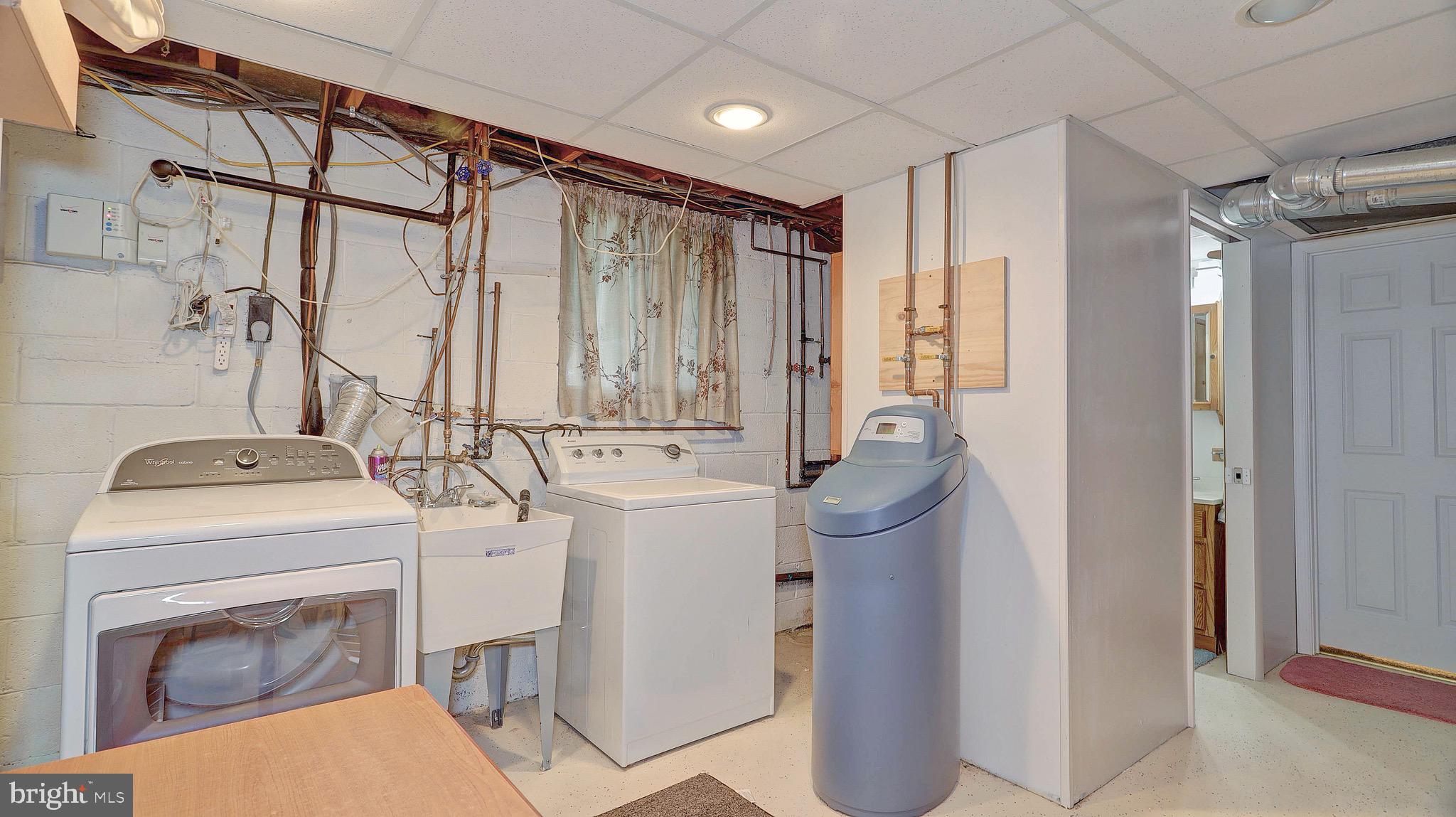 POHICK ESTATES - Residential