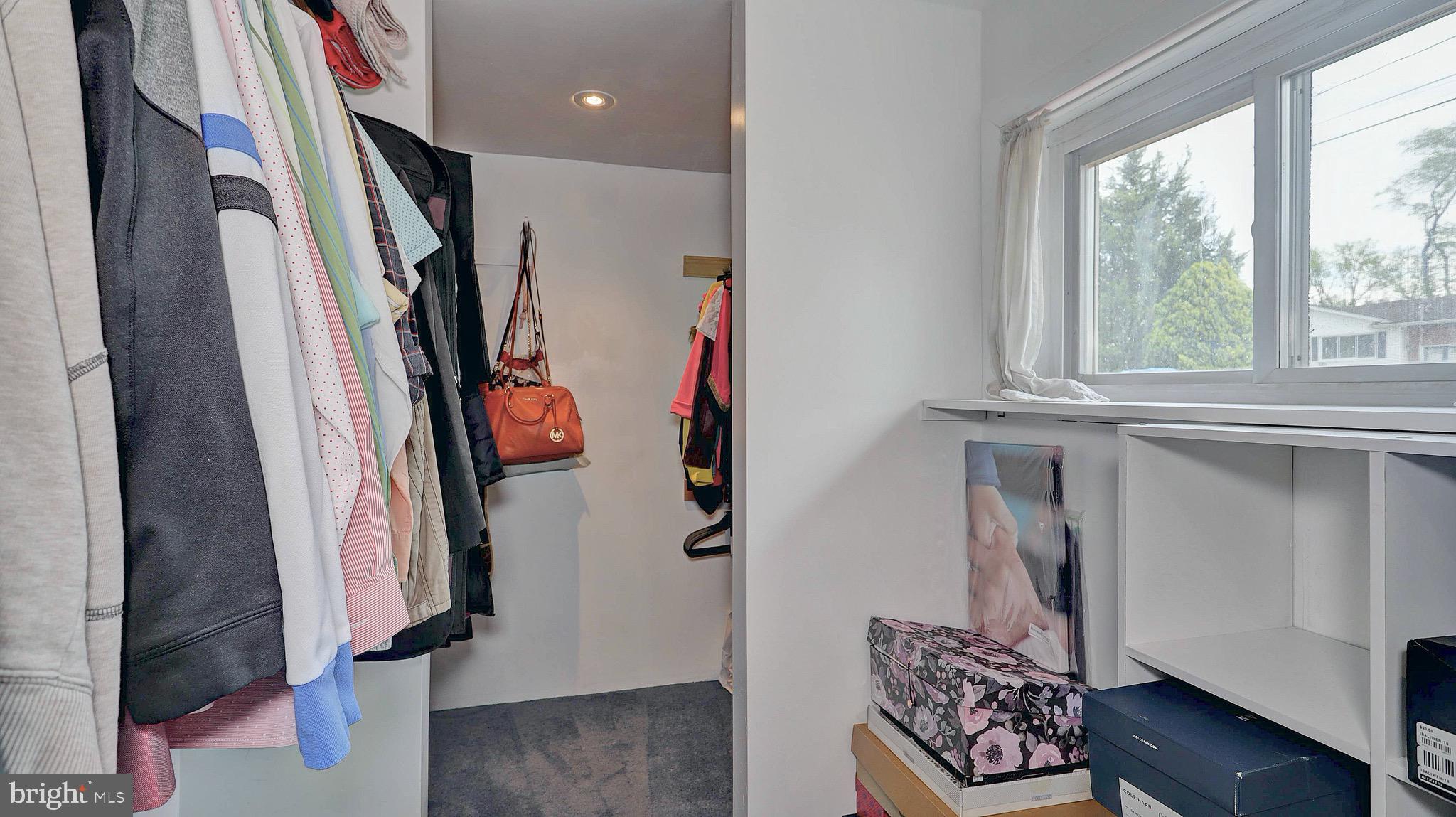 POHICK ESTATES - Residential