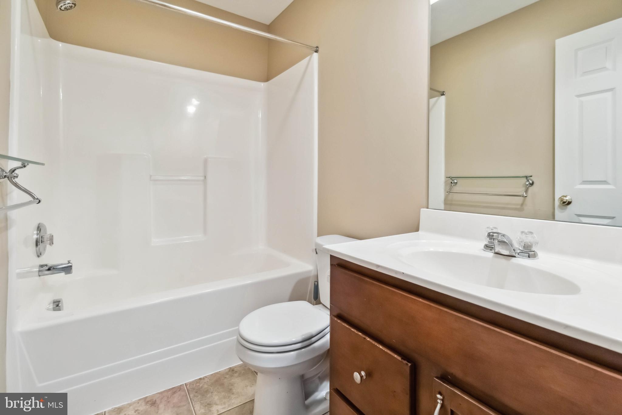 MAPLEWOOD - Residential Lease