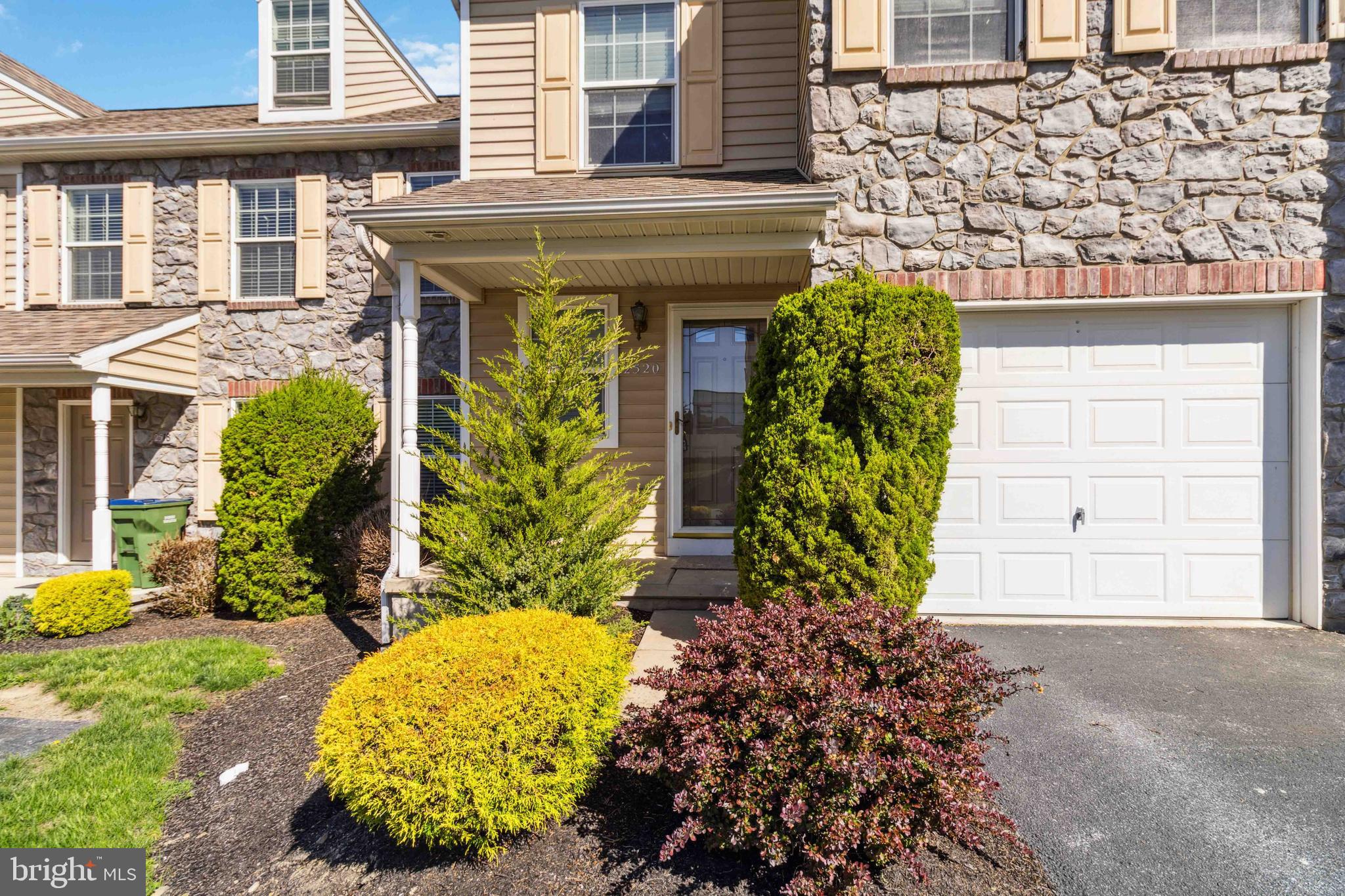 MAPLEWOOD - Residential Lease