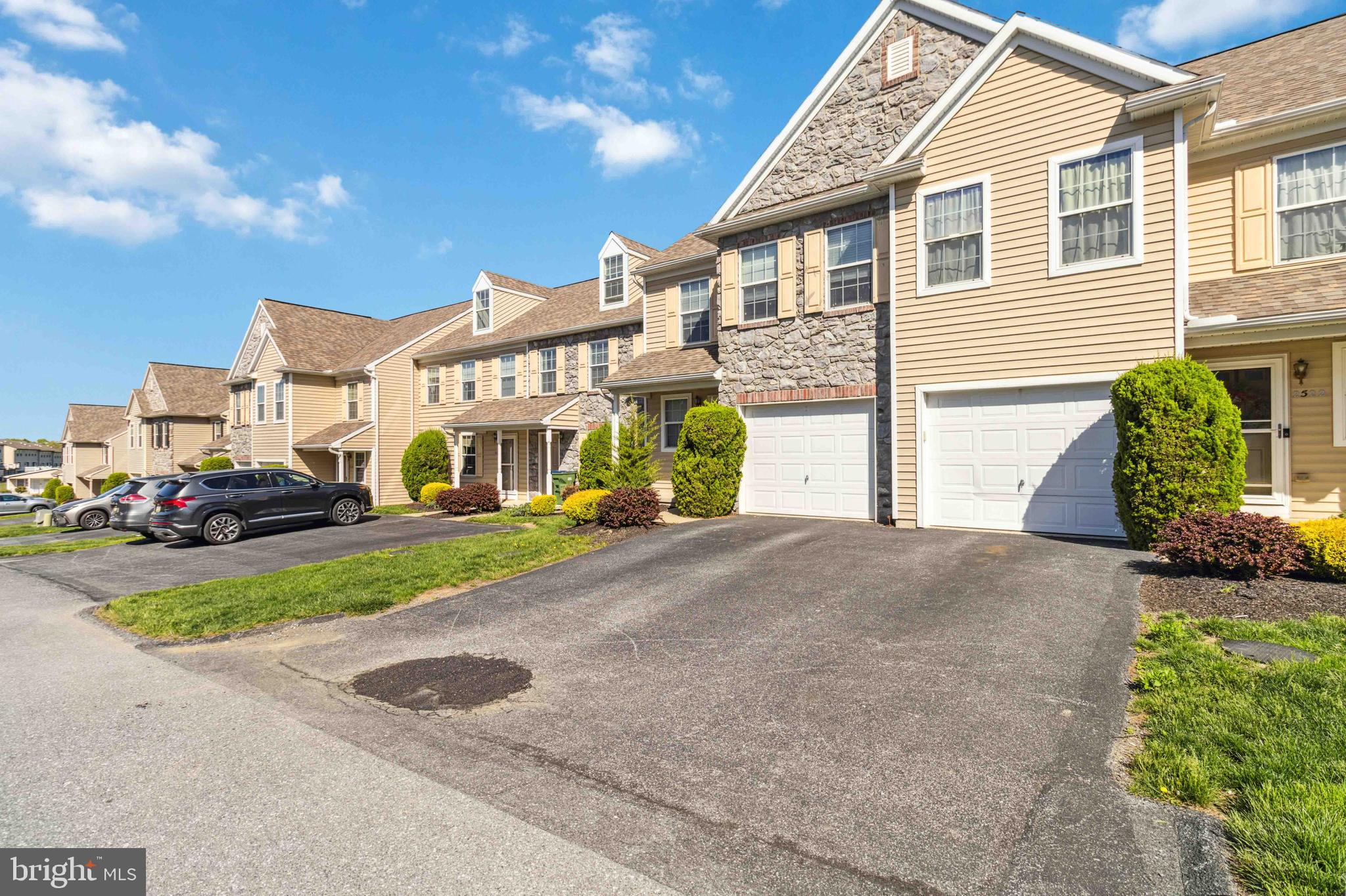 MAPLEWOOD - Residential Lease