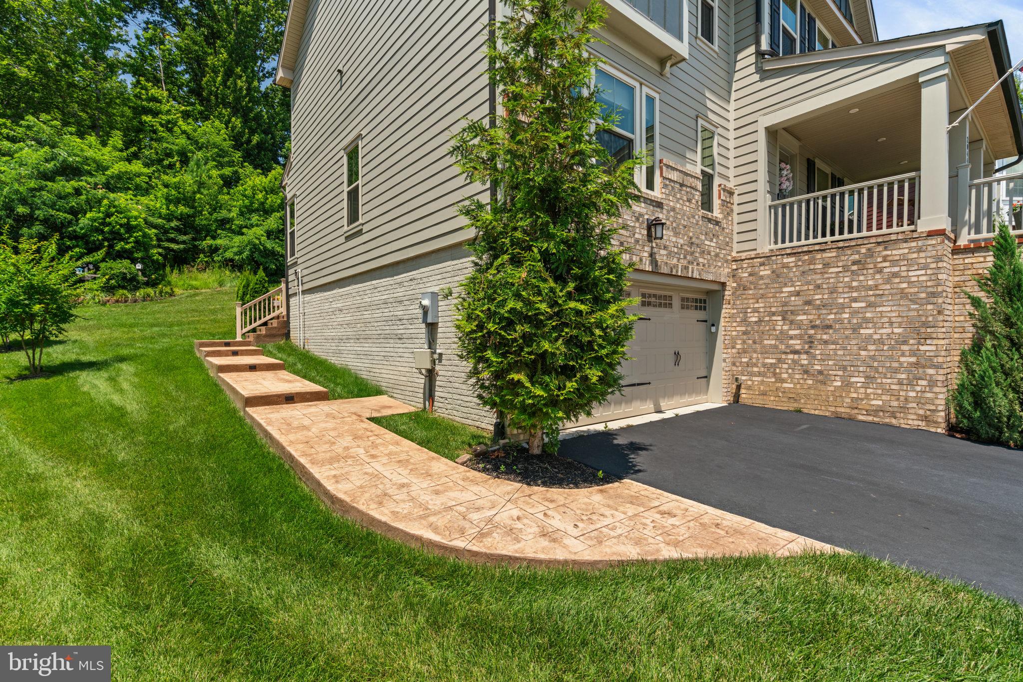 POTOMAC SHORES - Residential