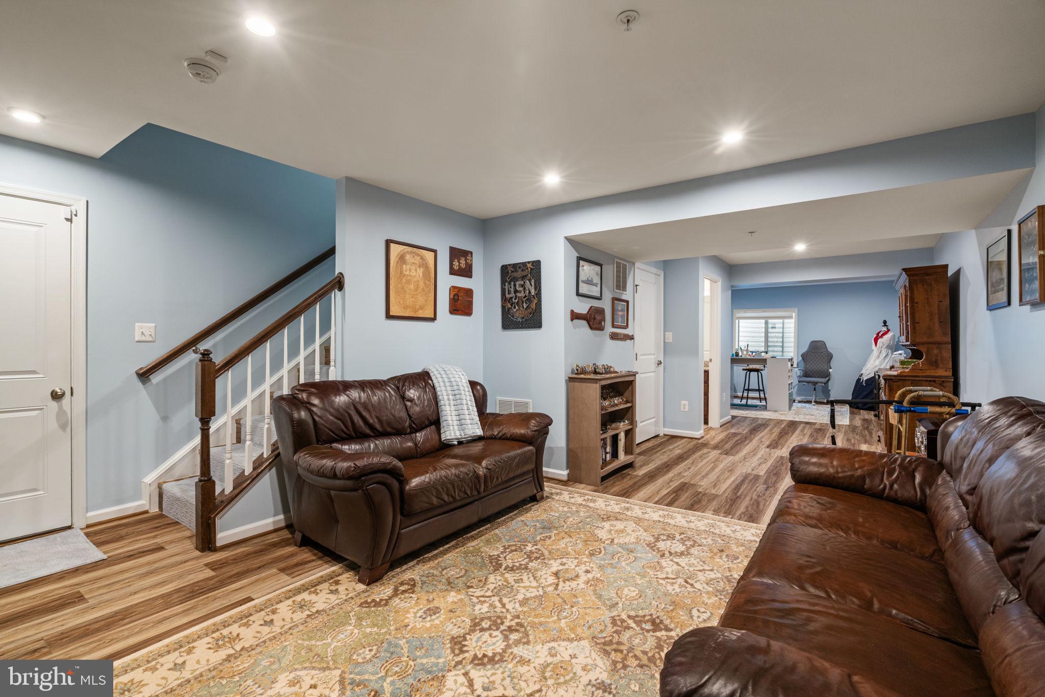 POTOMAC SHORES - Residential