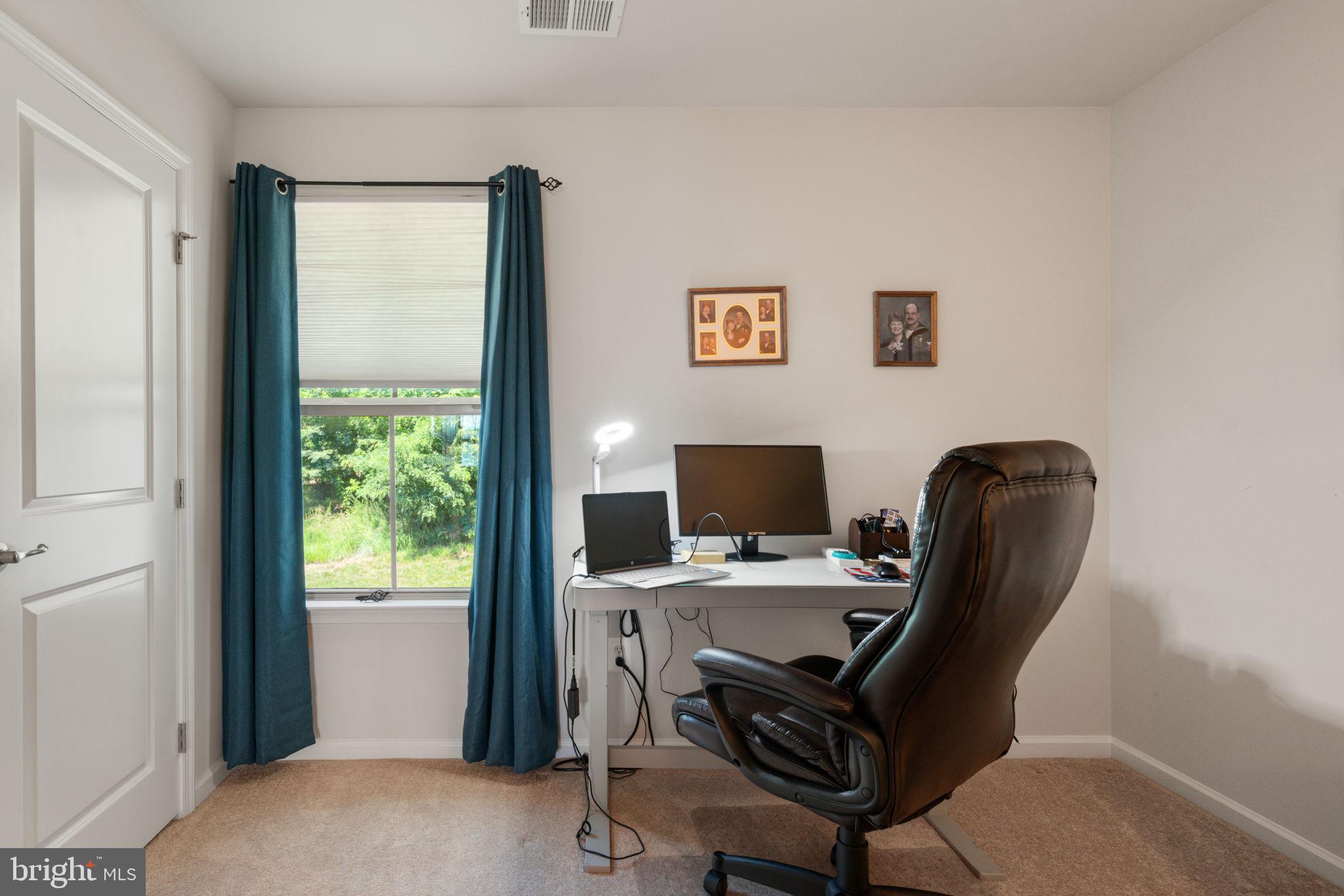 POTOMAC SHORES - Residential