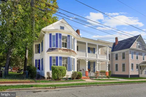 817 Locust Street, Cambridge, MD 21613 - MLS#: MDDO2009088