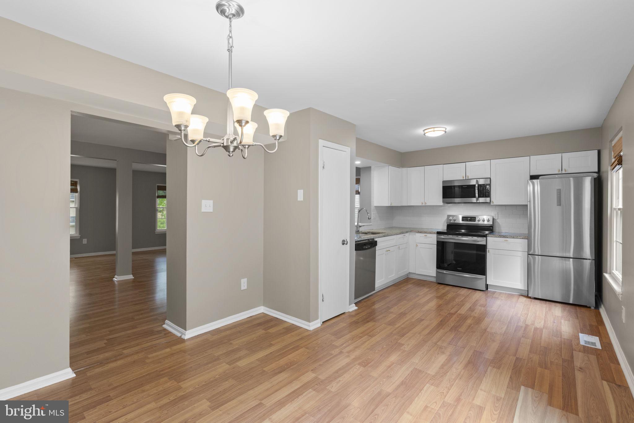 VILLAGE OF HICKORY RIDGE - Residential