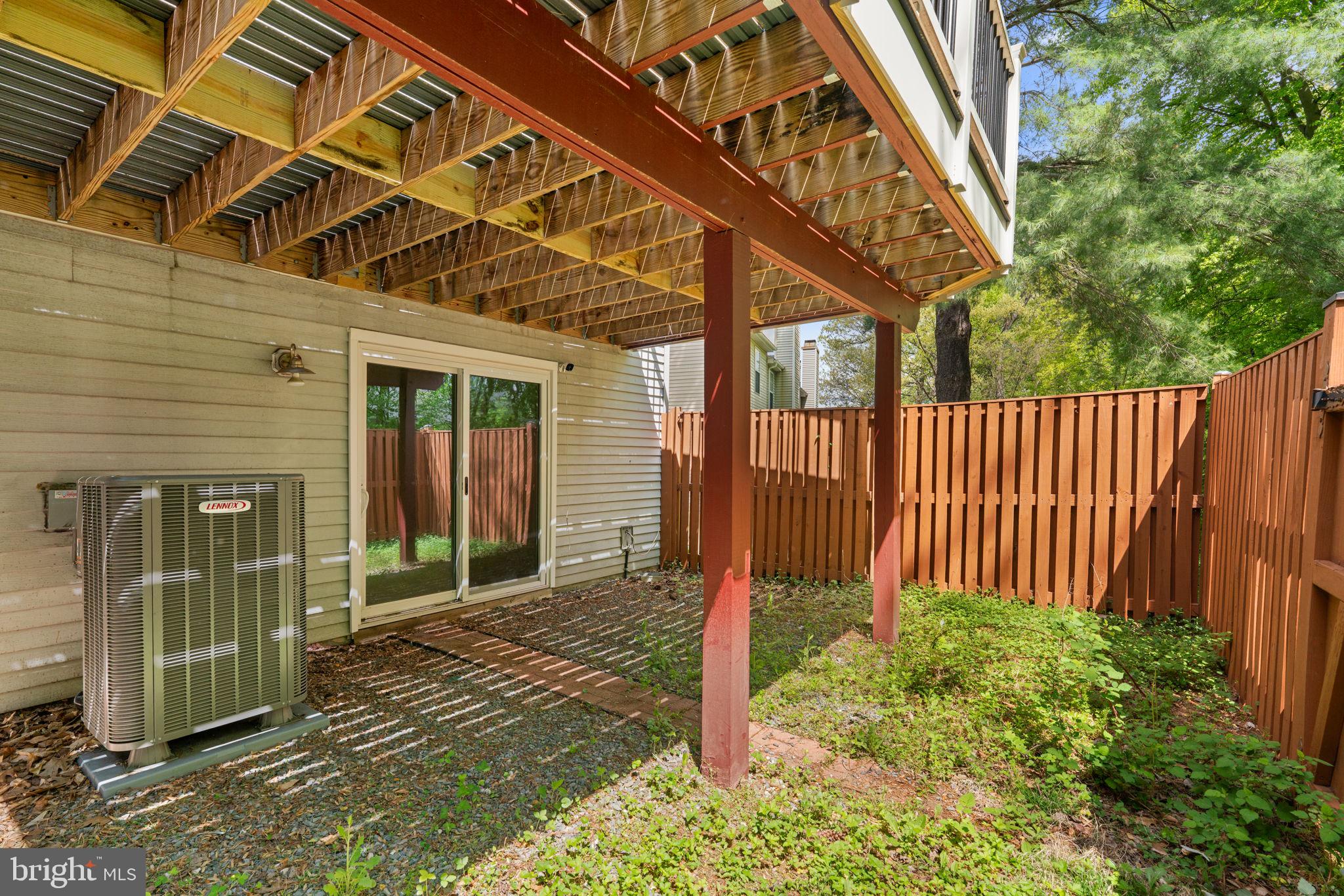 VILLAGE OF HICKORY RIDGE - Residential