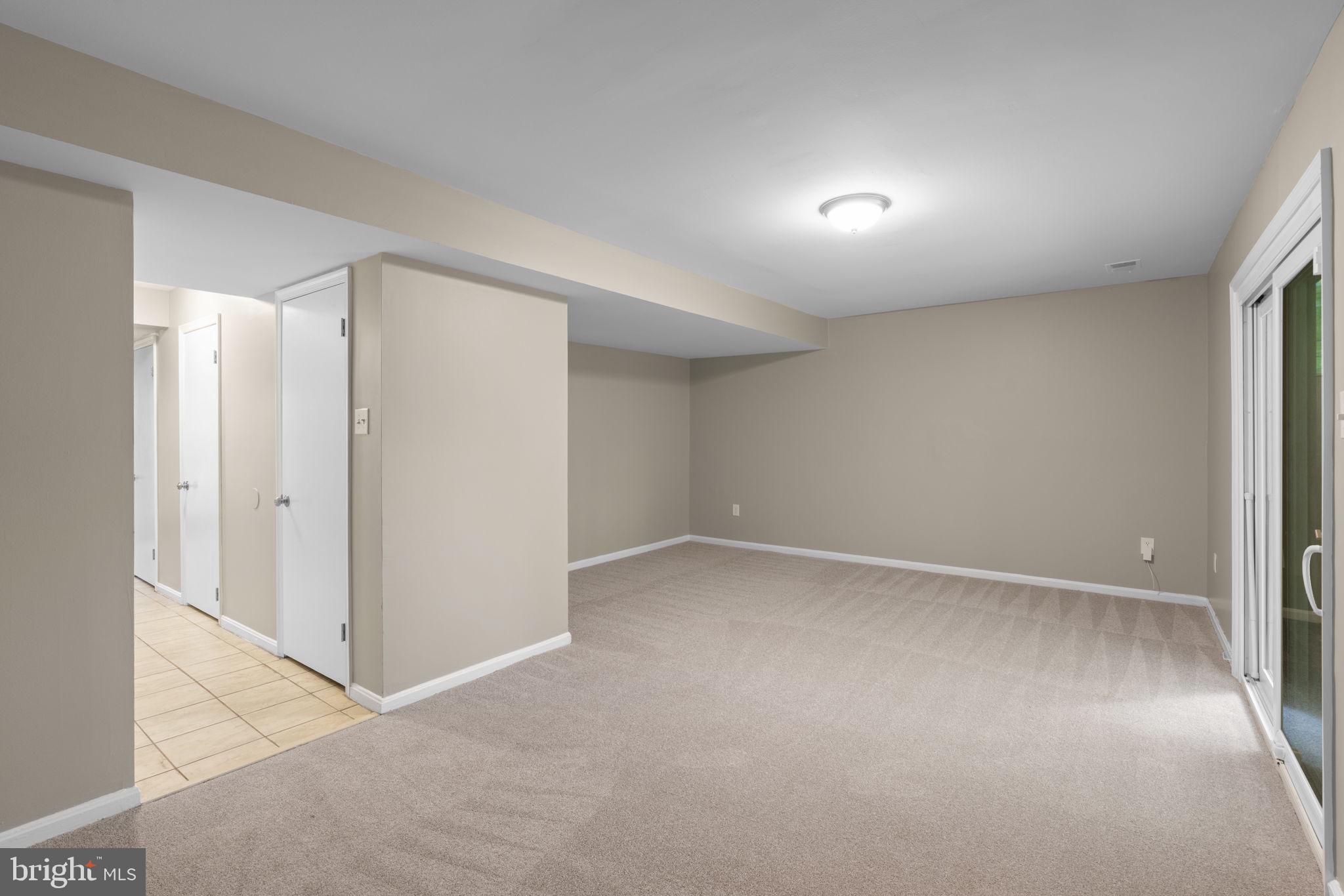 VILLAGE OF HICKORY RIDGE - Residential