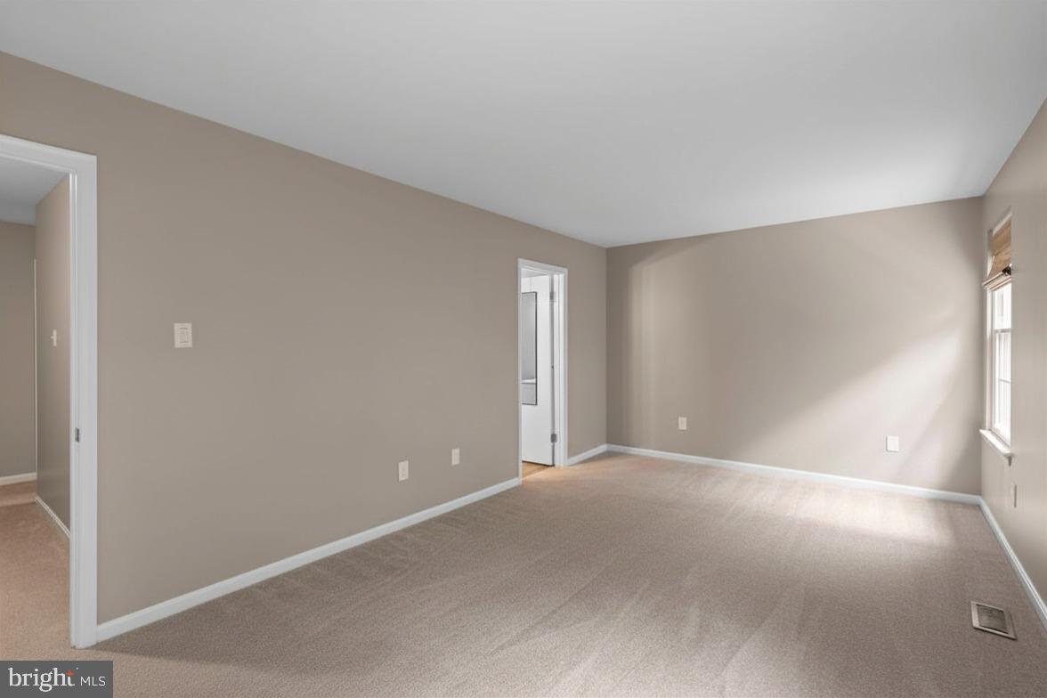 VILLAGE OF HICKORY RIDGE - Residential