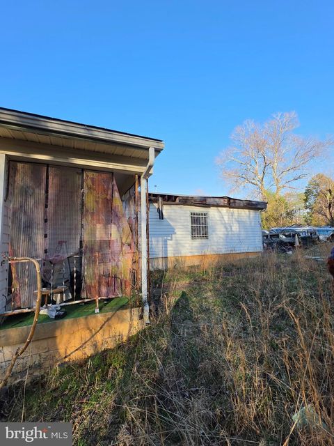 Homes For Sale - 2263 Buckner Road<br/> BUMPASS, VA 23024